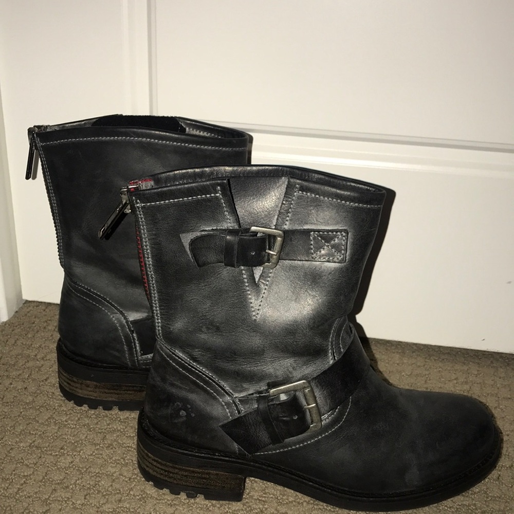 Freebird by Steve Madden Mission boot
